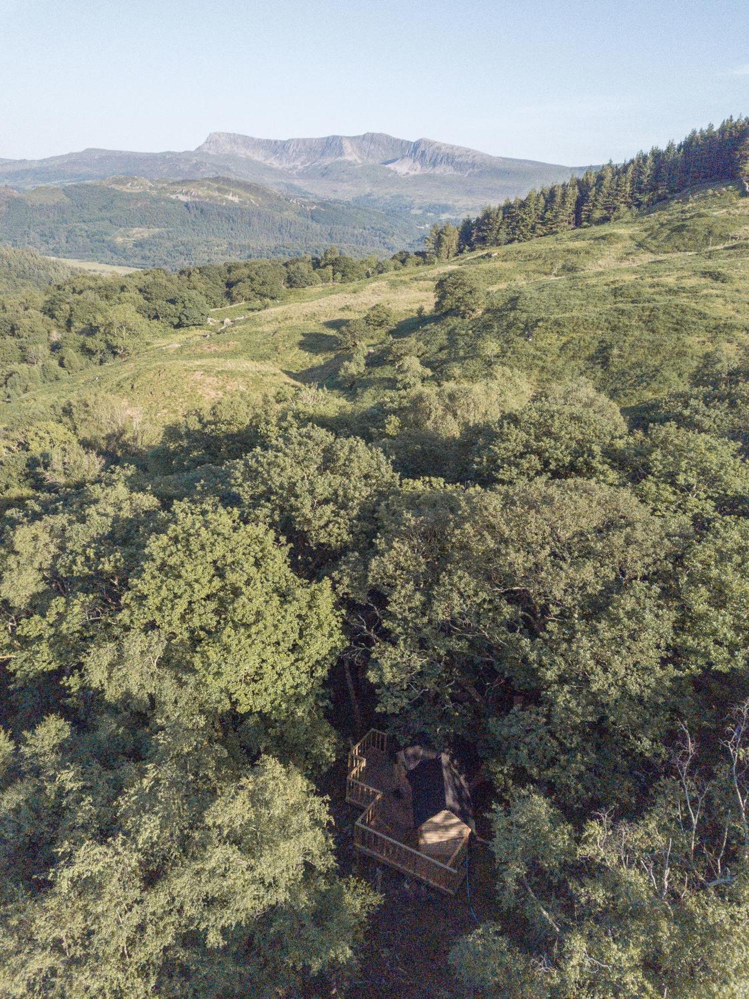 Chestnut Tree House With Hot Tub & Sauna バーマス エクステリア 写真