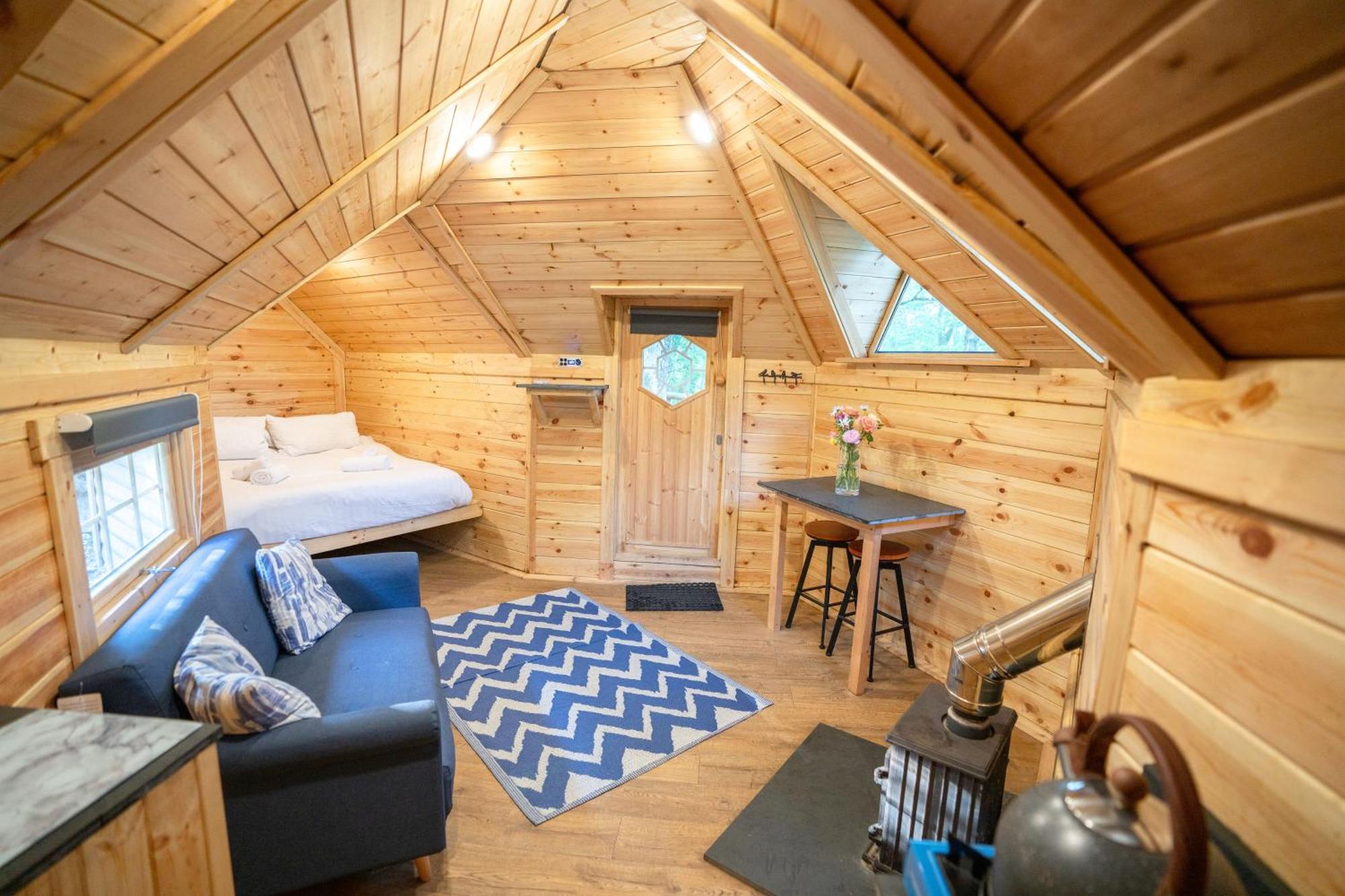Chestnut Tree House With Hot Tub & Sauna バーマス エクステリア 写真